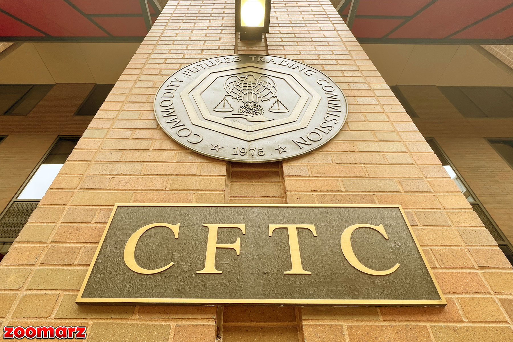 CFTC برای حفاظت از سرمایه‌های مشتریان، قوانینی را اجرا می‌کند.